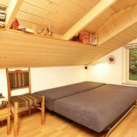 Two-bedroom Holiday In 2 Højby